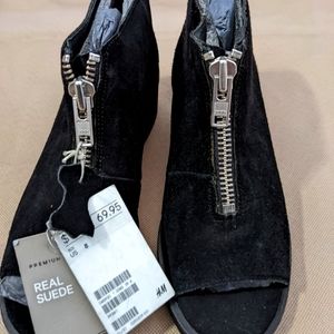 BLACK SUEDE PEEP TOE ANKLE BOOTS